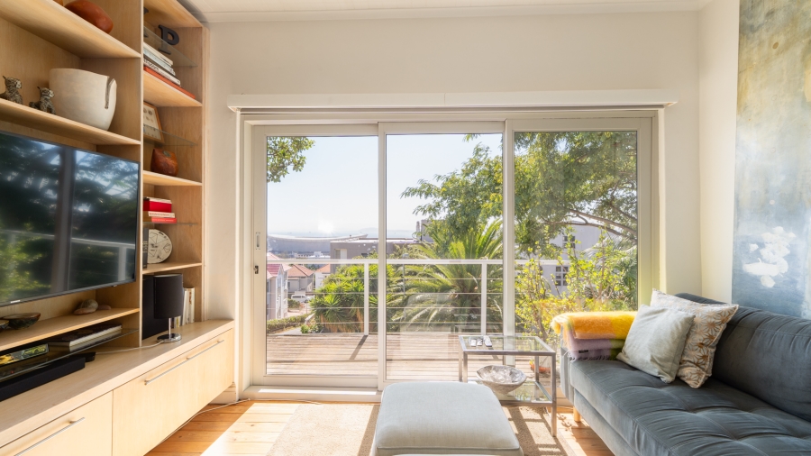 2 Bedroom Property for Sale in Green Point Western Cape